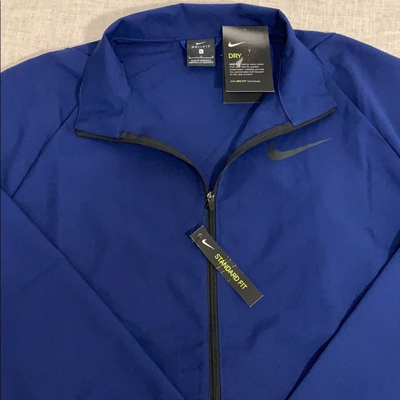 NIKE - DRI - FIT Full zipper - Lightweight Jacket - Picture 4 of 7
